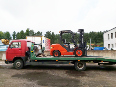 Ytterligere to dieselgaffeltrucker D3500 ble levert til SIA "Ūsi", som er en av de mest etterspurte modellene. 4
